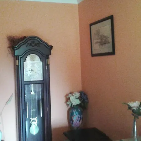 Bed & Breakfast Tudor *